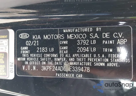 2021 Kia Forte Lxs z USA, uszkodzony, nr VIN 3KPF24AD0ME339478